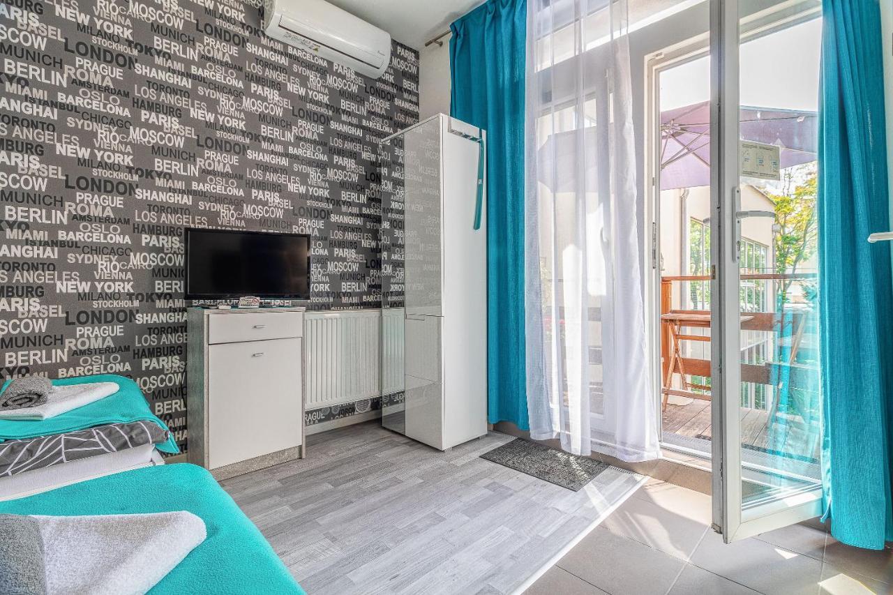 Bratislava -Apartment Near The City Center With A Balcony 외부 사진